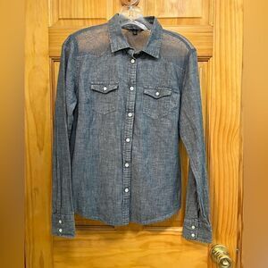 American Eagle size Small chambray button down shirt with lace at shoulders